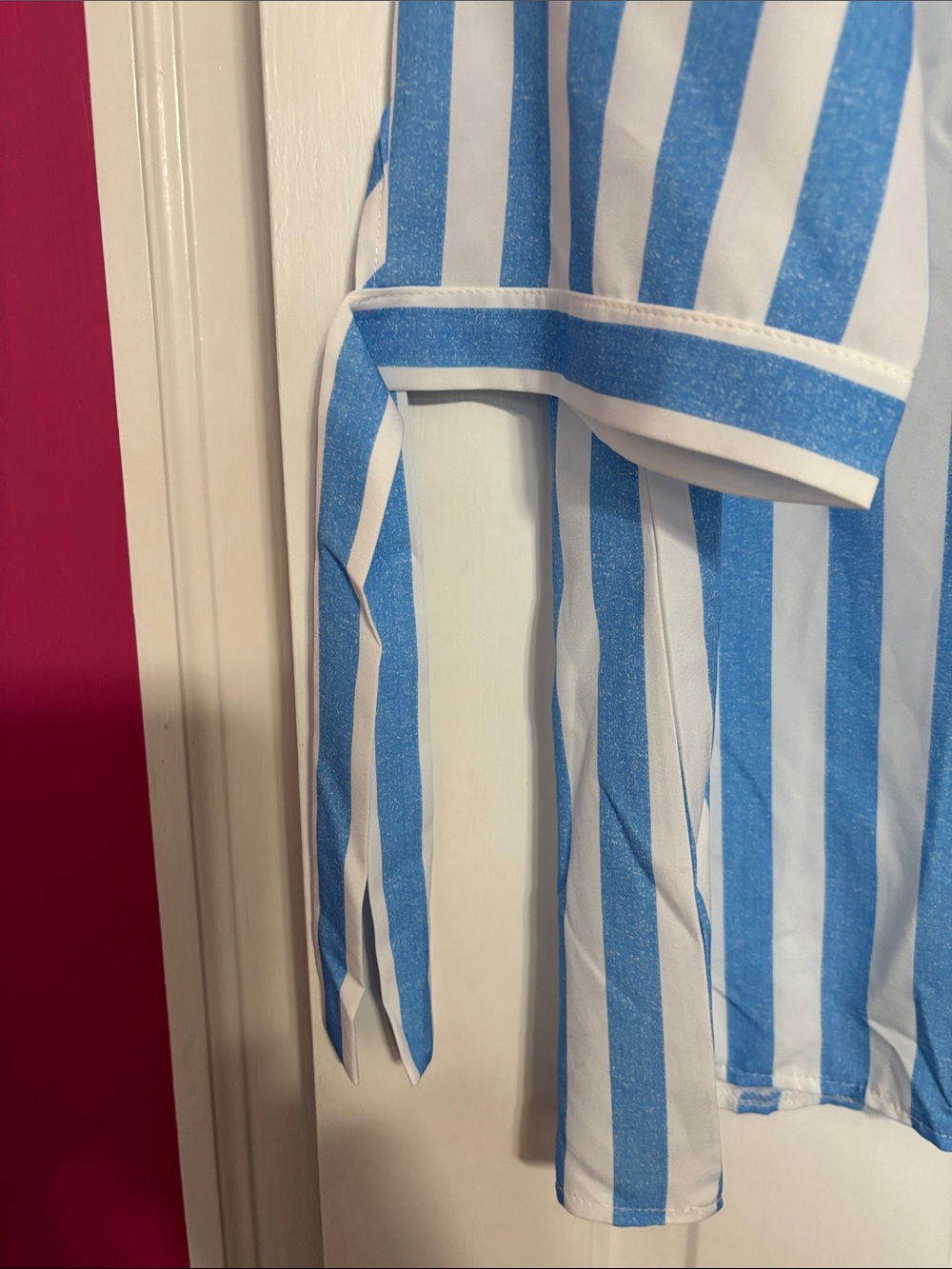 Blue & White Striped womens V-Neck Shirt NWOT - Picture 3 of 3